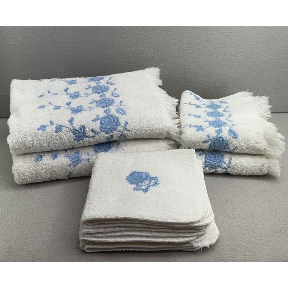 VTG Dundee 7pc Towel Set Blue Floral Rose Embroidered READ